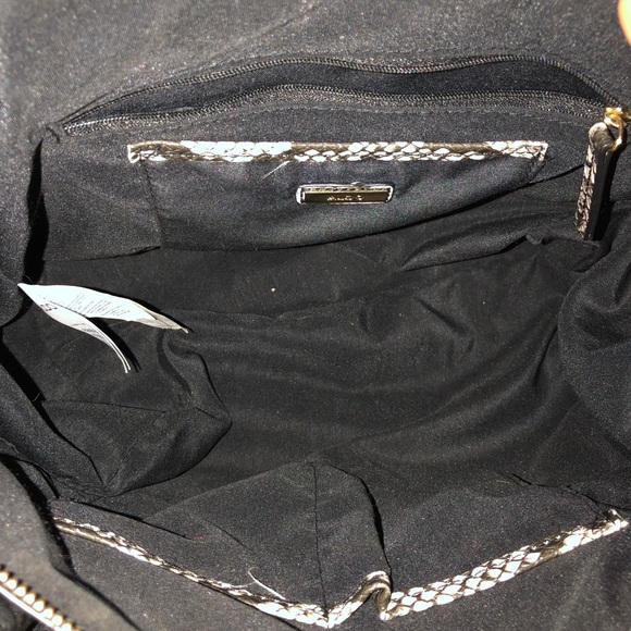 ❤️SOLD❤️ Aldo Snakeskin bag - Picture 3 of 4